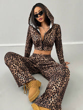 Women Fall/Winter Streetwear Long Sleeve Leopard Print Sweatshirt & Leopard Print Sweatpants Sets